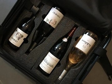 Италия позволяет некоторыми высококачественными вина в быть упакованным в бумажные коробки